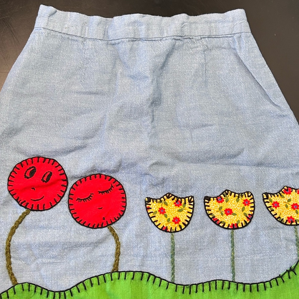 Hand made A-line skirt size 4/5T Crewel embroidered